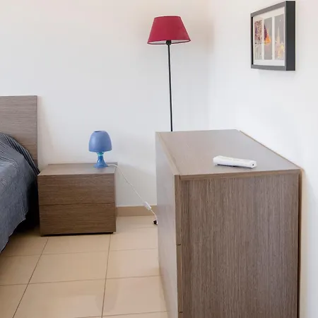 La Vista Incantata 아파트 코미소