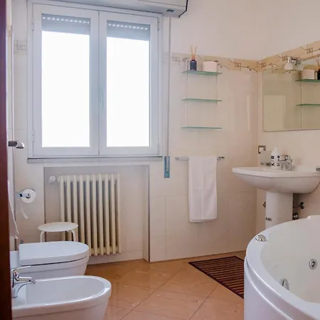 아파트 La Vista Incantata 코미소